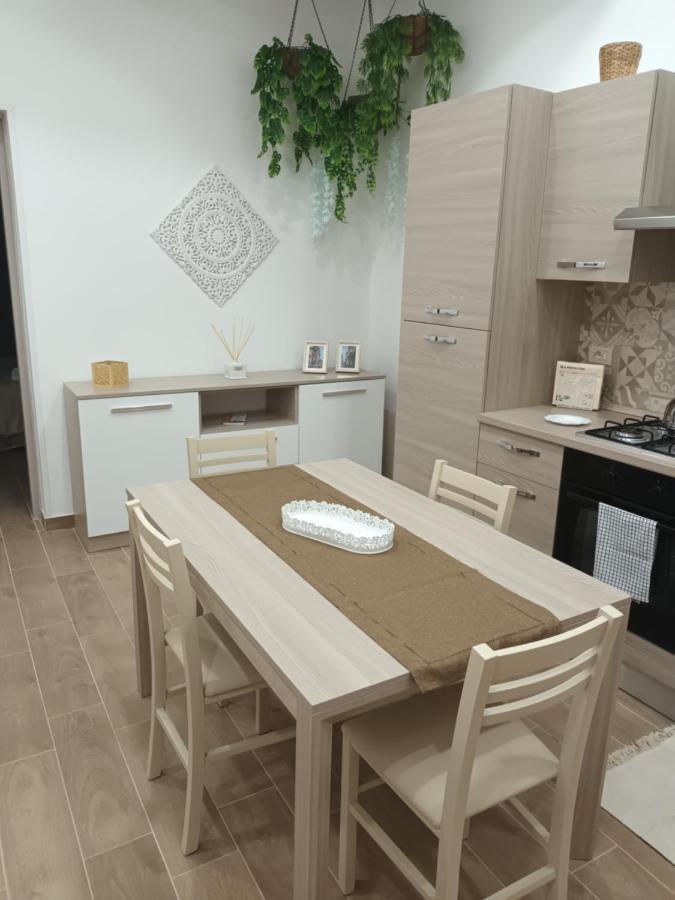 La Casa Di Ruth Apartment คาตาเนีย ภายนอก รูปภาพ